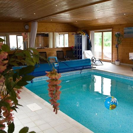 ทรีท็อป คอทเทจ แอนด์ สปา Villa กริมสบีย์ ภายนอก รูปภาพ